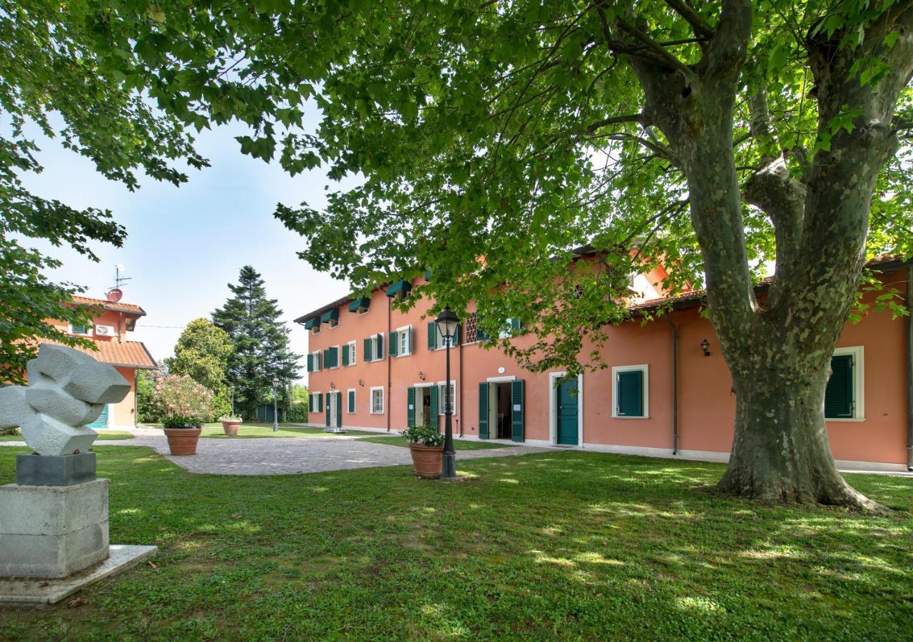 Relais Villa Isabel Пиетрасанта Екстериор снимка