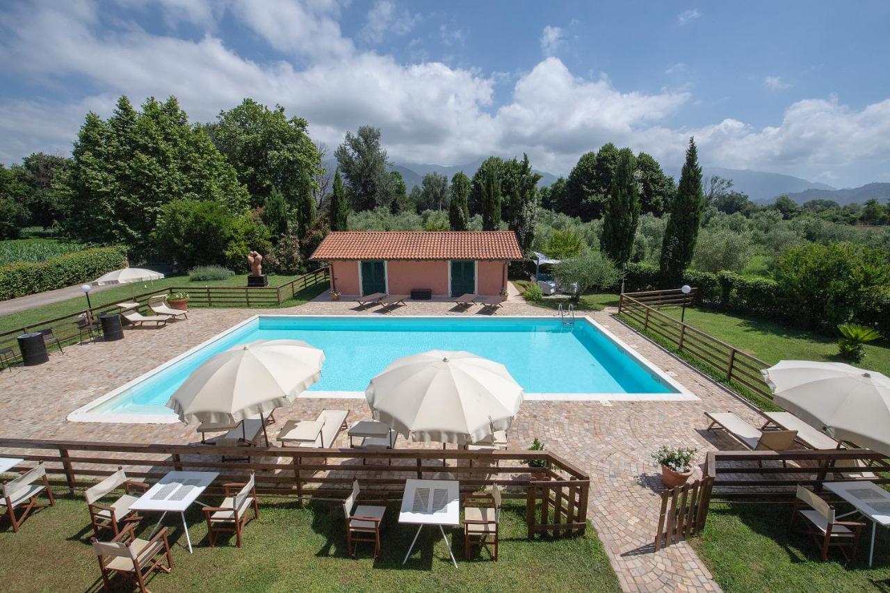 Relais Villa Isabel Пиетрасанта Екстериор снимка