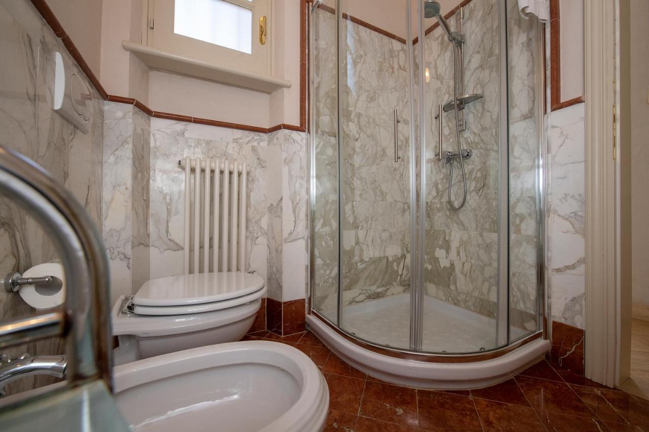 Relais Villa Isabel Пиетрасанта Екстериор снимка