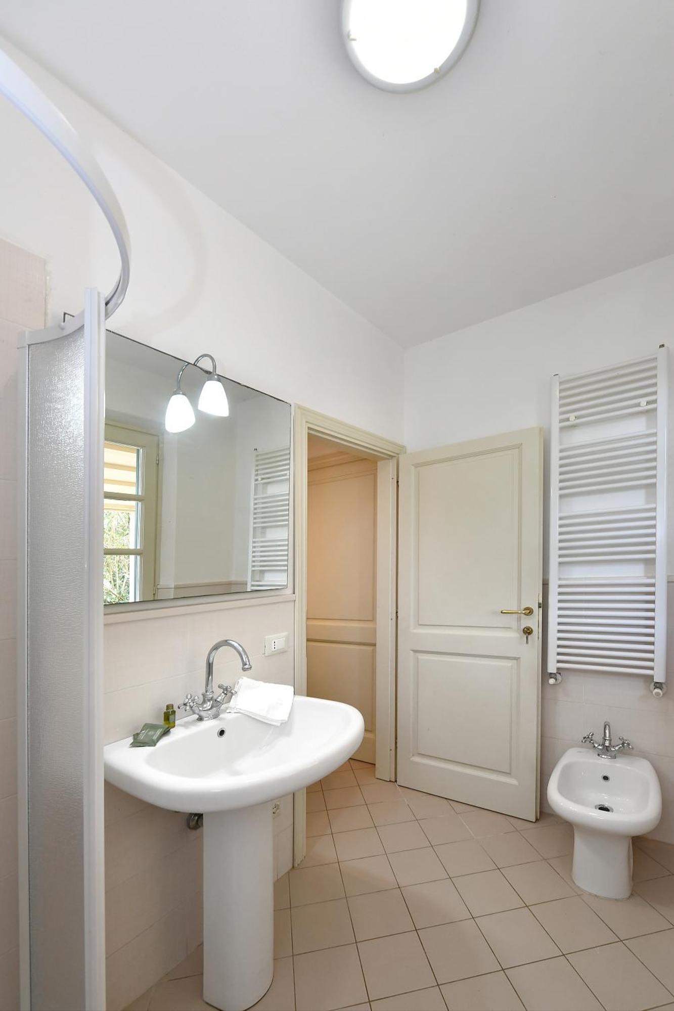 Relais Villa Isabel Пиетрасанта Екстериор снимка